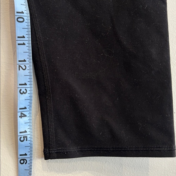 Alo Yoga Alosoft High Waist Iconic 90’s Capri - Picture 6 of 11